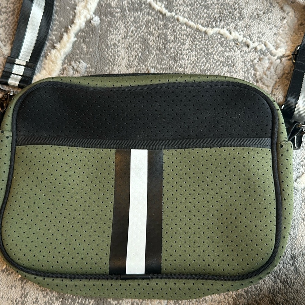 Haute shore crossbody bag